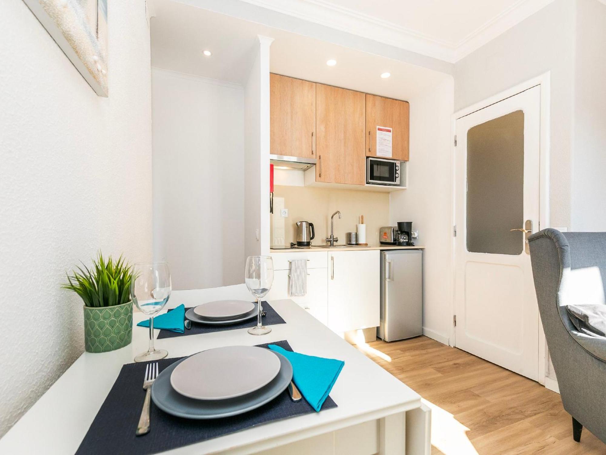 Apartament Bright Valadim *